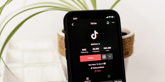 Como colocar legenda no Tiktok? Aprenda rapidamente!