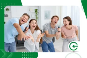 Apps de música que permitem karaokê em grupo